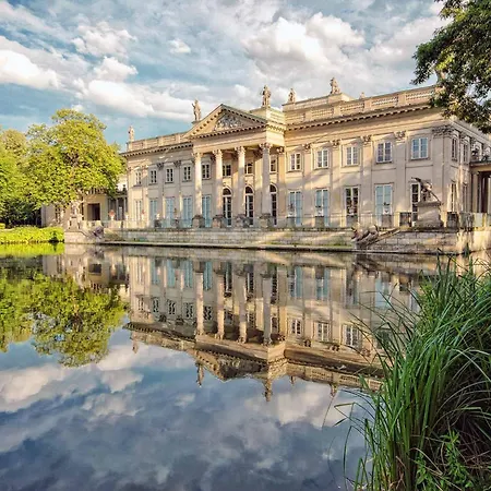 Lumina In Center 华沙