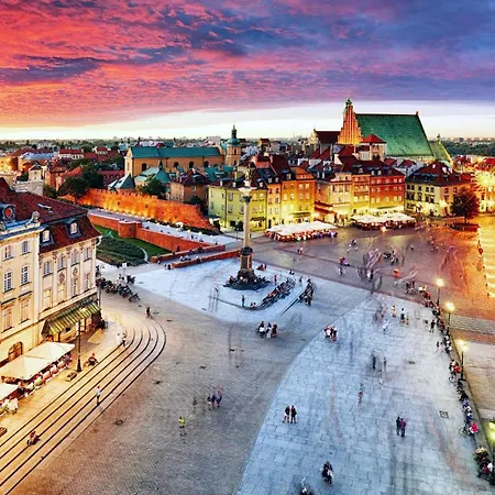 Lumina In Center 华沙