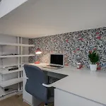 Lumina In Center Of Apartamento Varsovia