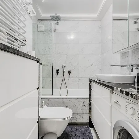 Lumina I 2Br Apartment With Balcony I Parking I Center Of Warsaw * Varsó